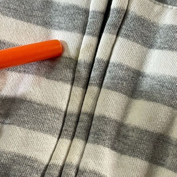 Bluenotes zippered stripped hoodie - Picture 7 of 8